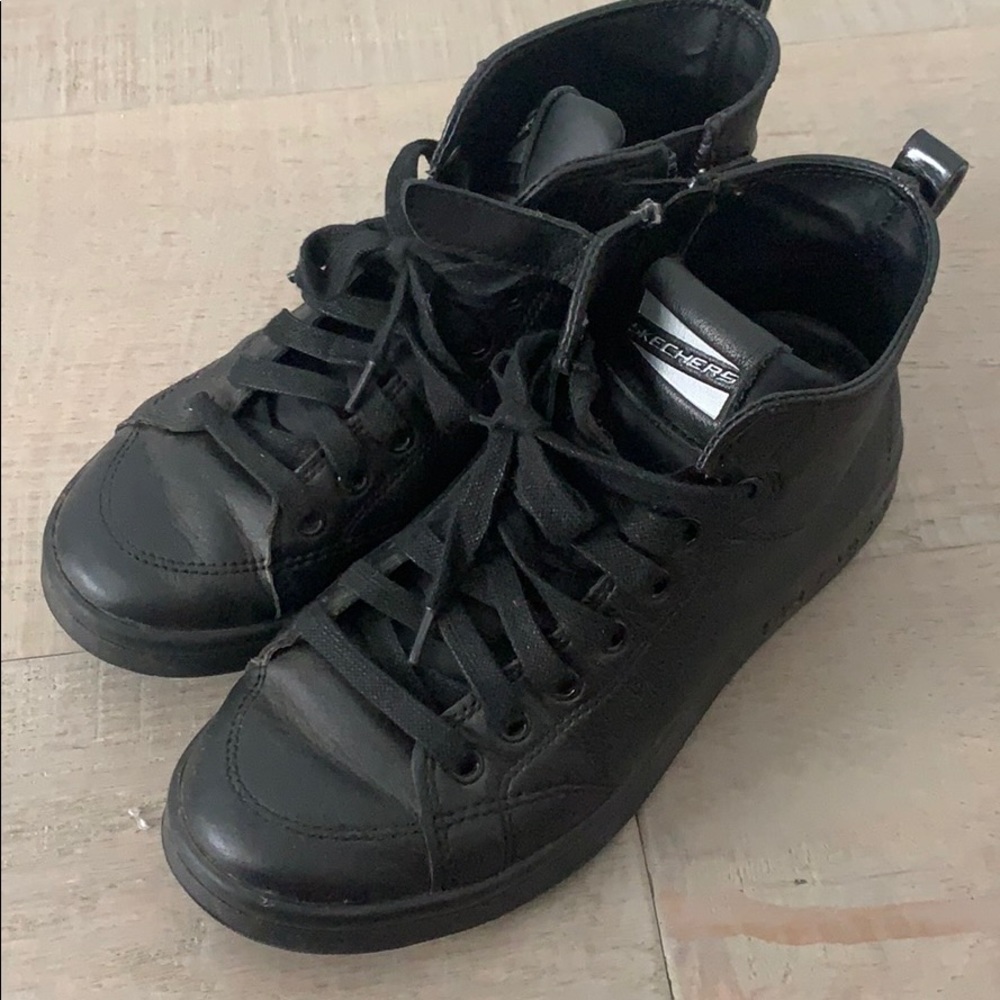 Skechers sneakers